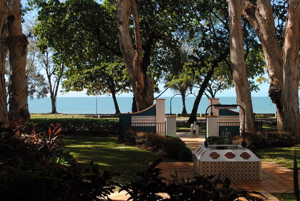 Beachview Apartments At Villa Paradiso Palm Cove Eksteriør billede