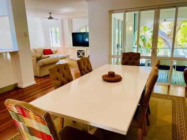 Beachview Apartments At Villa Paradiso Palm Cove Eksteriør billede