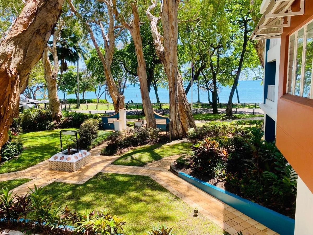 Beachview Apartments At Villa Paradiso Palm Cove Eksteriør billede