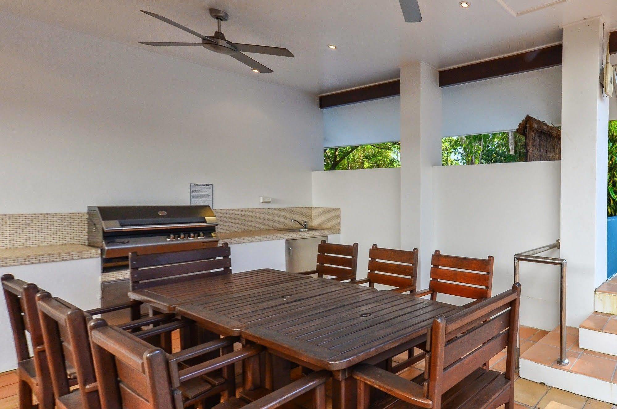 Beachview Apartments At Villa Paradiso Palm Cove Eksteriør billede